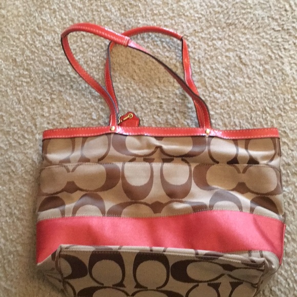 Women Coach handbag - Picture 2 of 8